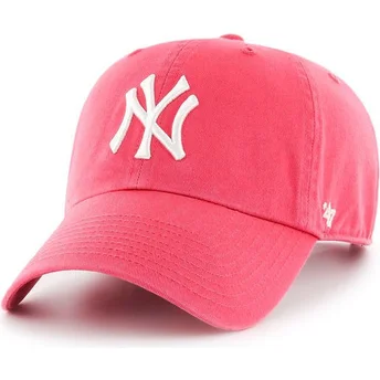 Cappellino curva rosa bubble gum dei New York Yankees MLB Clean Up di 47 Brand