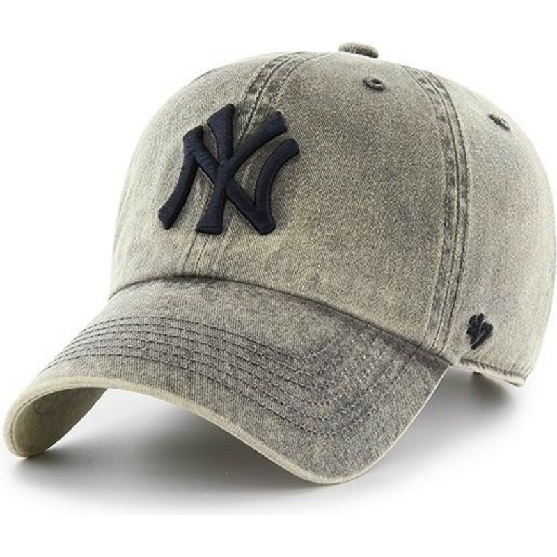 casquette-courbee-grise-new-york-yankees-mlb-clean-up-cement-47-brand