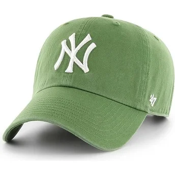 Cappellino curva verde felce di New York Yankees MLB Clean Up di 47 Brand