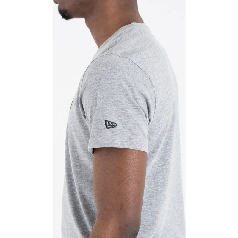 t-shirt-kurzarm-grau-de-der-milwaukee-bucks-nba-von-new-era t-shirt-kurzarm-grau-de-der-milwaukee-bucks-nba-von-new-era