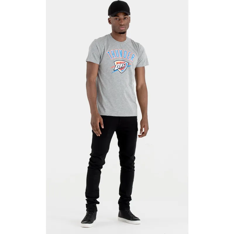 t-shirt-kurzarm-grau-de-der-oklahoma-city-thunder-nba-von-new-era