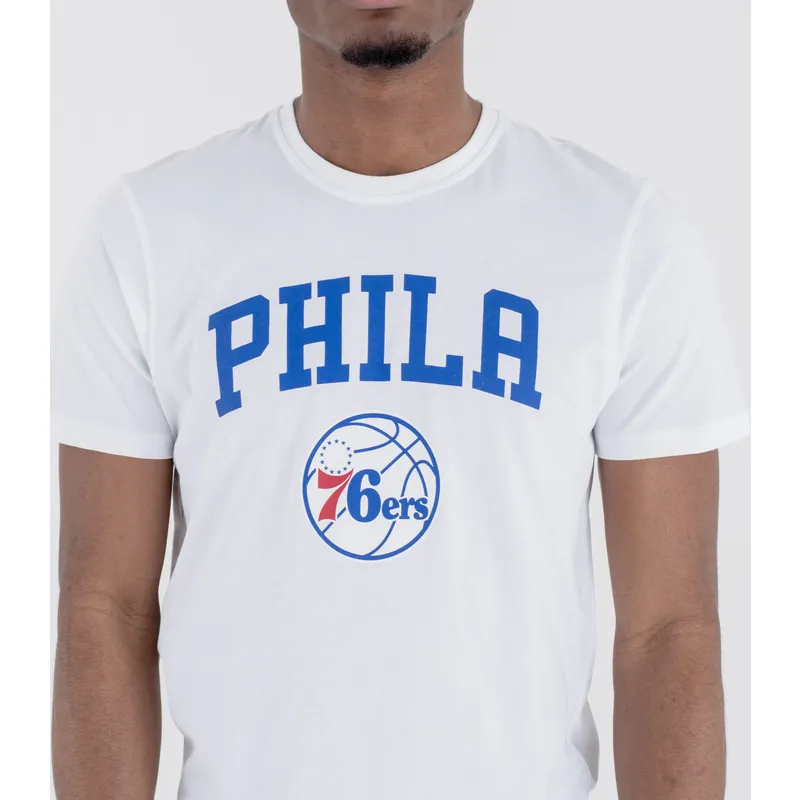 t-shirt-kurzarm-weiss-de-der-philadelphia-76ers-nba-von-new-era t-shirt-kurzarm-weiss-de-der-philadelphia-76ers-nba-von-new-era