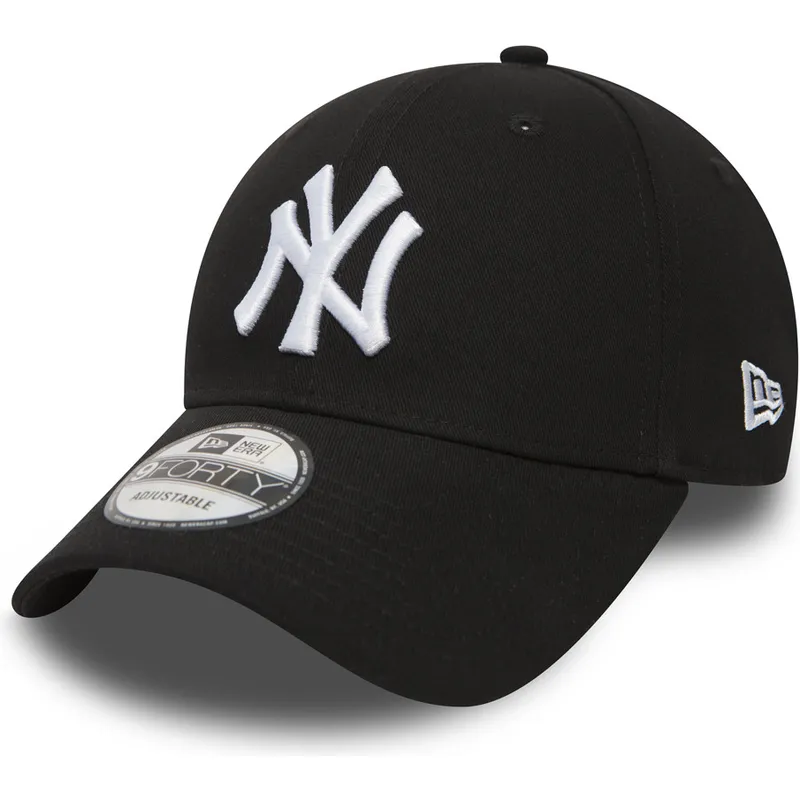 svart-justerbar-kurvad-keps-9forty-essential-fran-new-york-yankees-mlb-av-new-era