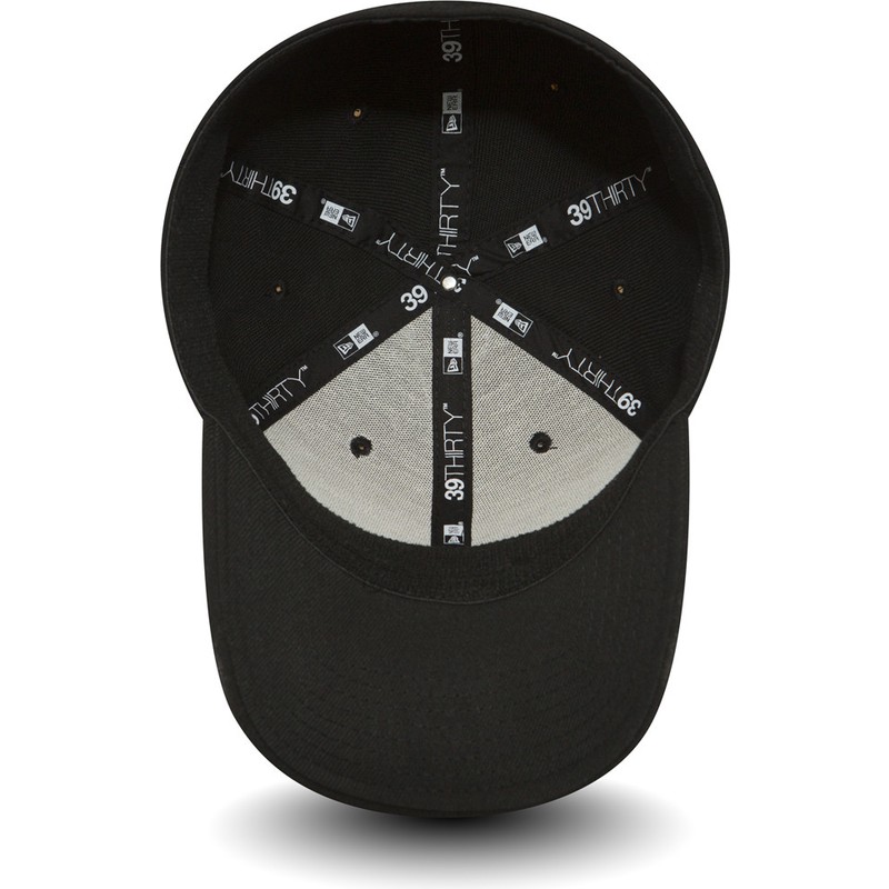 new-era-curved-brim-39thirty-basic-flag-fitted-cap-schwarz