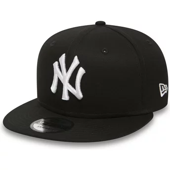 Casquette plate noire snapback 9FIFTY White on Black New York Yankees MLB New Era