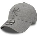 mutzen-gebogen-grau-verstellbares-band-9forty-der-new-york-yankees-mlb-von-new-era