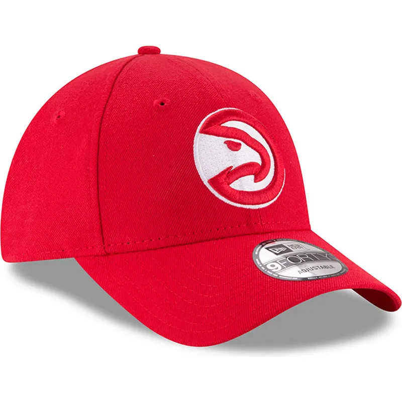 mutzen-gebogen-rot-verstellbares-band-9forty-the-league-der-atlanta-hawks-nba-von-new-era