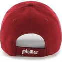 rote-verstellbare-kappe-mit-gebogenem-schirm-und-klassischem-philadelphia-phillies-mlb-mvp-cooperstown-logo-von-47-brand