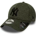 verstellbare-grune-gebogene-kappe-9forty-dry-switch-jersey-der-new-york-yankees-mlb-von-new-era