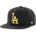 schwarze-snapback-cap-mit-flachem-schirm-und-goldfarbenem-los-angeles-dodgers-mlb-captain-metalivise-logo-von-47-brand