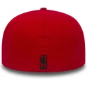 mutzen-flach-rot-angepasst-59fifty-chain-stitch-der-chicago-bulls-nba-von-new-era