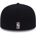 mutzen-flach-schwarz-angepasst-59fifty-low-profile-team-classic-der-cleveland-cavaliers-nba-von-new-era