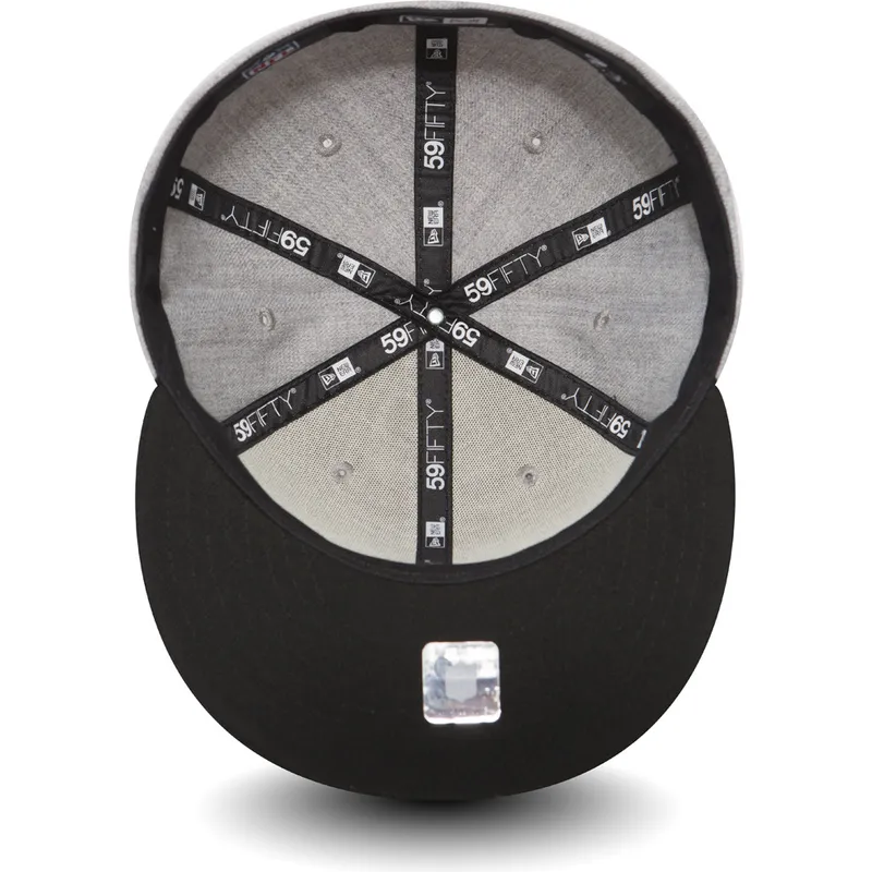 mutzen-flach-grau-angepasst-59fifty-reflective-heather-der-las-vegas-raiders-nfl-von-new-era