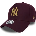 mutzen-gebogen-rot-verstellbares-band-granate-9forty-melton-a-frame-der-new-york-yankees-mlb-von-new-era