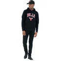 new-era-pullover-hoodie-kapuzenpullover-chicago-bulls-nba-sweatshirt-schwarz