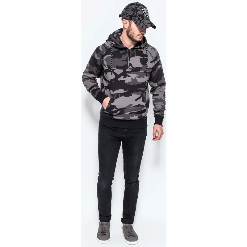 sweatshirt-mit-kapuze-tarnung-half-zipped-hoody-der-las-vegas-raiders-nfl-von-new-era sweatshirt-mit-kapuze-tarnung-half-zipped-hoody-der-las-vegas-raiders-nfl-von-new-era