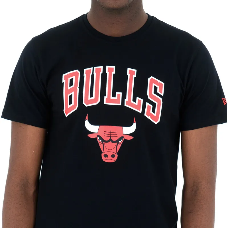 t-shirt-kurzarm-schwarz-der-chicago-bulls-nba-von-new-era t-shirt-kurzarm-schwarz-der-chicago-bulls-nba-von-new-era