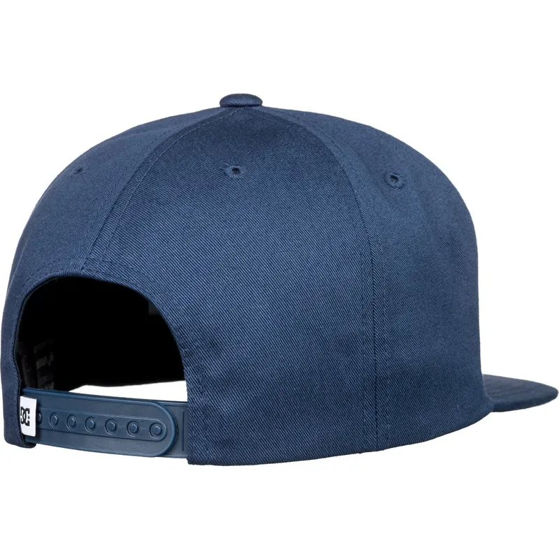 mutzen-flach-marineblau-snapback-von-dc-shoes