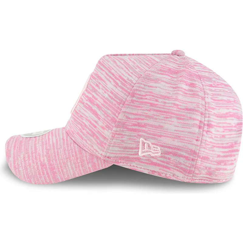 mutzen-gebogen-rosa-snapback-ajustable-9forty-a-frame-engineered-fit-der-new-york-yankees-mlb-von-new-era