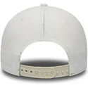 mutzen-gebogen-weiss-snapback-granate-9fifty-nylon-pre-curved-fit-der-new-york-yankees-mlb-von-new-era