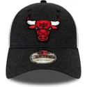 schwarz-weisse-9forty-summer-league-trucker-kappe-der-chicago-bulls-nba-von-new-era
