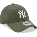 cappellino-curvo-verde-regolabile-9forty-league-essential-dei-new-york-yankees-mlb-di-new-era