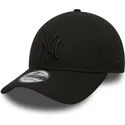 gorra-curva-negra-ajustable-con-logo-negro-9forty-league-essential-de-new-york-yankees-mlb-de-new-era