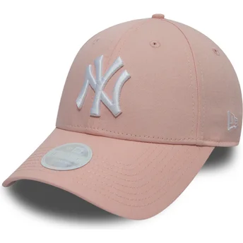 Cappellino curvo rosa regolabile 9FORTY League Essential dei New York Yankees MLB di New Era