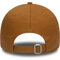 new-era-curved-brim-9forty-league-essential-new-york-yankees-mlb-wheat-brown-adjustable-cap