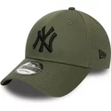 new-era-curved-brim-black-logo-9forty-essential-new-york-yankees-mlb-green-adjustable-cap