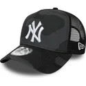 new-era-mlb-new-york-yankees-essential-camo-a-frame-schwarze-tarntrucker-kappe-mit-weissem-logo