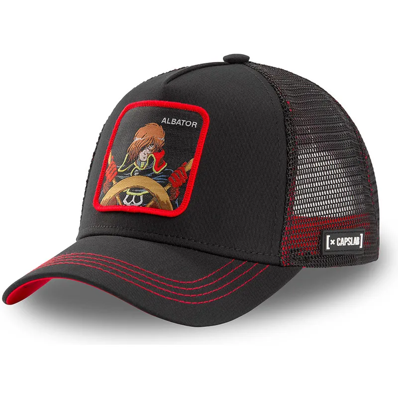 schwarze-trucker-kappe-pirat-captain-harlock-alb-cpt-von-capslab