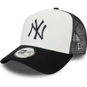 vit-och-marinbla-trucker-keps-team-colour-block-a-frame-fran-new-york-yankees-mlb-av-new-era