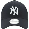 casquette-courbee-bleue-marine-ajustable-9forty-the-league-new-york-yankees-mlb-new-era