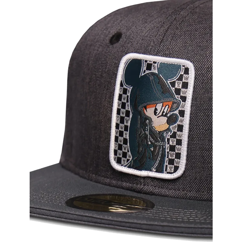 schwarze-flache-snapback-kappe-mickey-mouse-hooded-kingdom-hearts-disney-von-difuzed