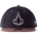 schwarze-und-braune-snapback-cap-mit-flachem-schirm-valhalla-metal-badge-assassins-creed-von-difuzed