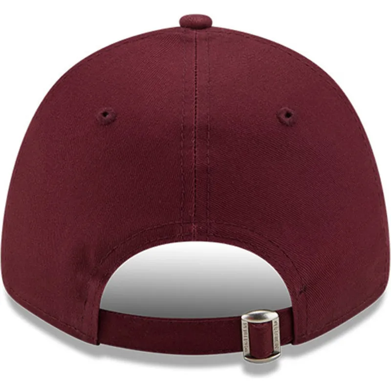 mutzen-gebogen-rot-verstellbares-band-granate-9forty-league-essential-der-new-york-yankees-mlb-von-new-era
