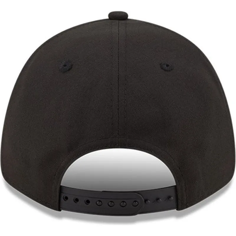 mutzen-gebogen-schwarz-verstellbares-band-9forty-black-and-gold-der-new-york-yankees-mlb-von-new-era