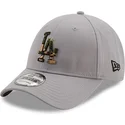 mutzen-gebogen-grau-verstellbares-band-9forty-camo-infill-der-los-angeles-dodgers-mlb-von-new-era