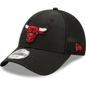 schwarze-9forty-team-arch-trucker-cap-der-chicago-bulls-nba-von-new-era