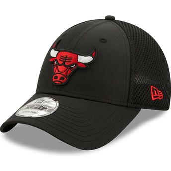 New Era 9FORTY Team Arch Chicago Bulls NBA Black Trucker Hat