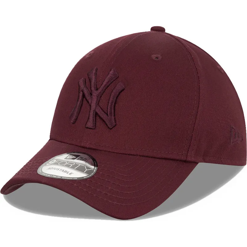mutzen-gebogen-rot-snapback-granate-granate-9forty-league-essential-der-new-york-yankees-mlb-von-new-era