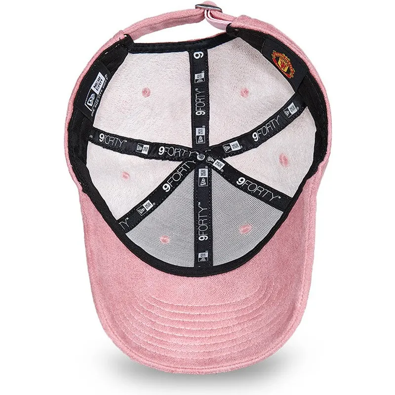 mutzen-gebogen-rosa-verstellbares-band-9forty-terry-cloth-der-manchester-united-football-club-premier-league-von-new-era