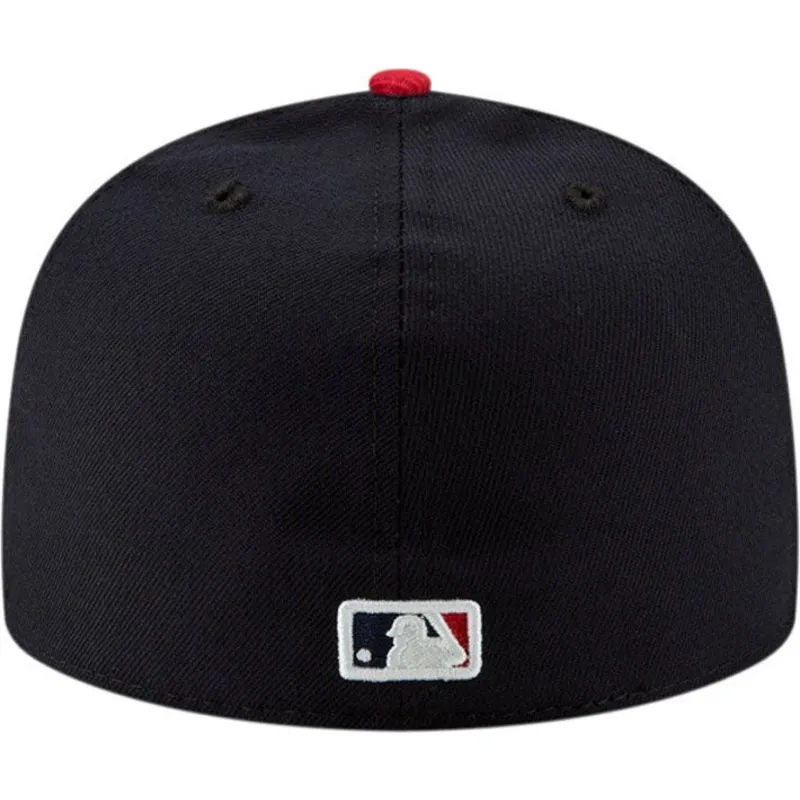 marineblaue-und-rote-anliegende-flat-cap-59fifty-ac-perf-der-atlanta-braves-mlb-von-new-era