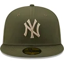 mutzen-flach-grun-angepasst-59fifty-league-essential-der-new-york-yankees-mlb-von-new-era