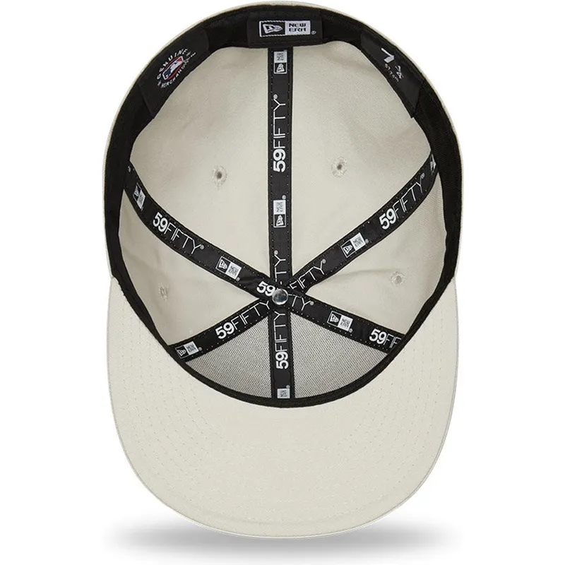 mutzen-flach-grau-angepasst-marron-59fifty-league-essential-der-new-york-yankees-mlb-von-new-era