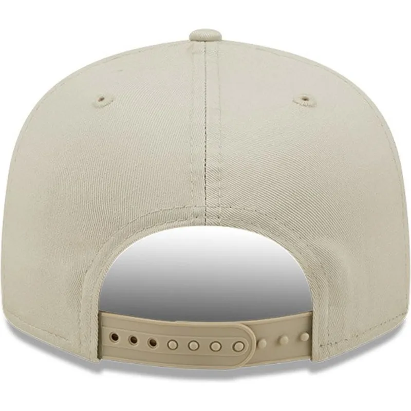 mutzen-flach-grau-snapback-9fifty-league-essential-der-new-york-yankees-mlb-von-new-era mutzen-flach-grau-snapback-9fifty-league-essential-der-new-york-yankees-mlb-von-new-era