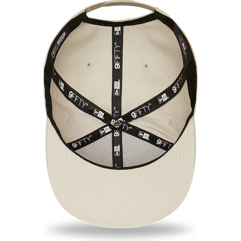 mutzen-flach-grau-snapback-9fifty-league-essential-der-new-york-yankees-mlb-von-new-era mutzen-flach-grau-snapback-9fifty-league-essential-der-new-york-yankees-mlb-von-new-era