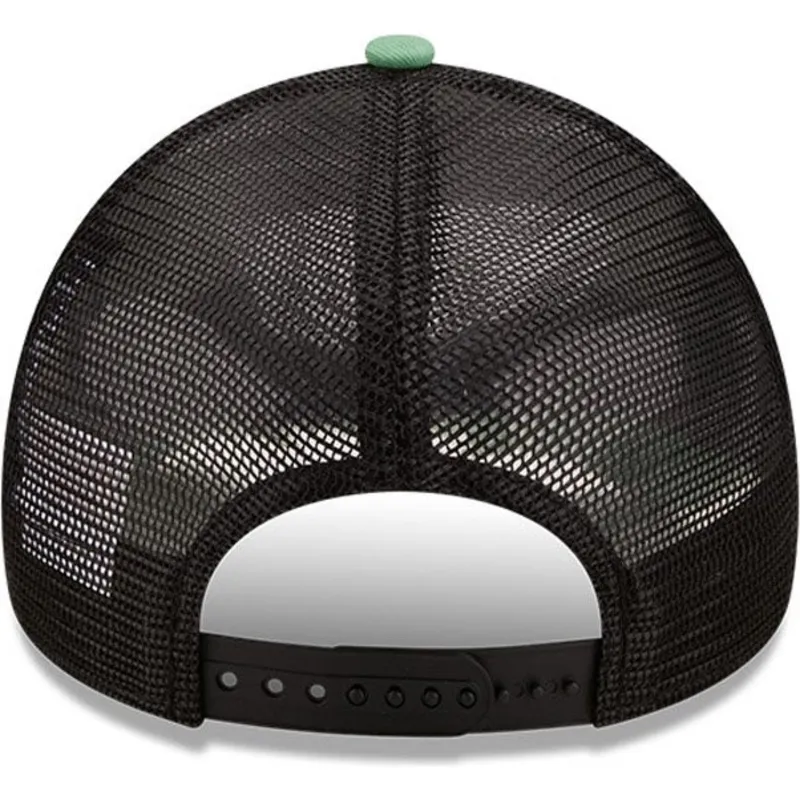mutzen-gebogen-schwarz-snapback-a-frame-von-new-era mutzen-gebogen-schwarz-snapback-a-frame-von-new-era