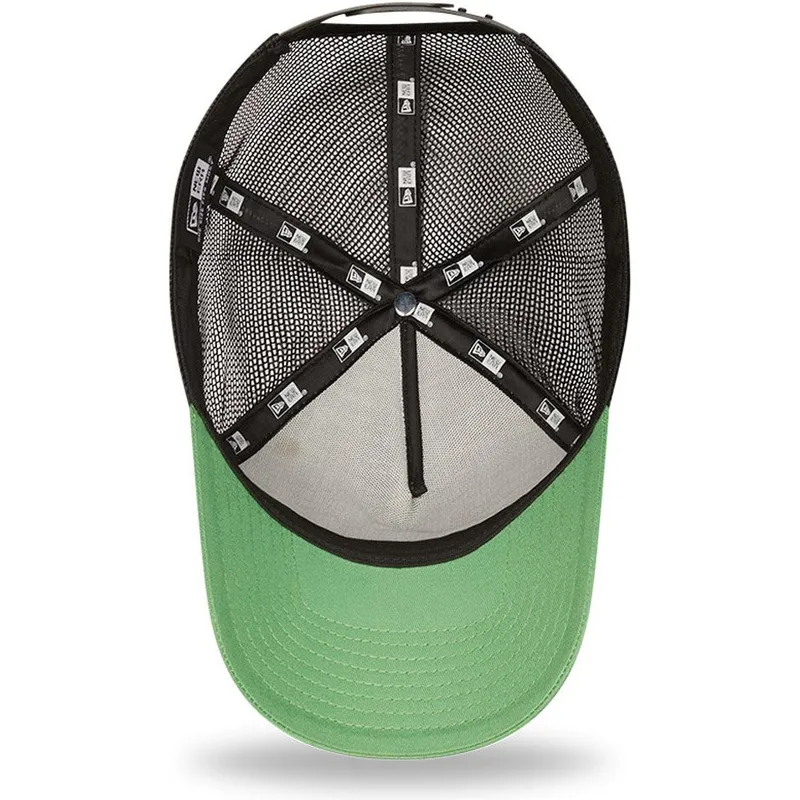 mutzen-gebogen-schwarz-snapback-a-frame-von-new-era mutzen-gebogen-schwarz-snapback-a-frame-von-new-era
